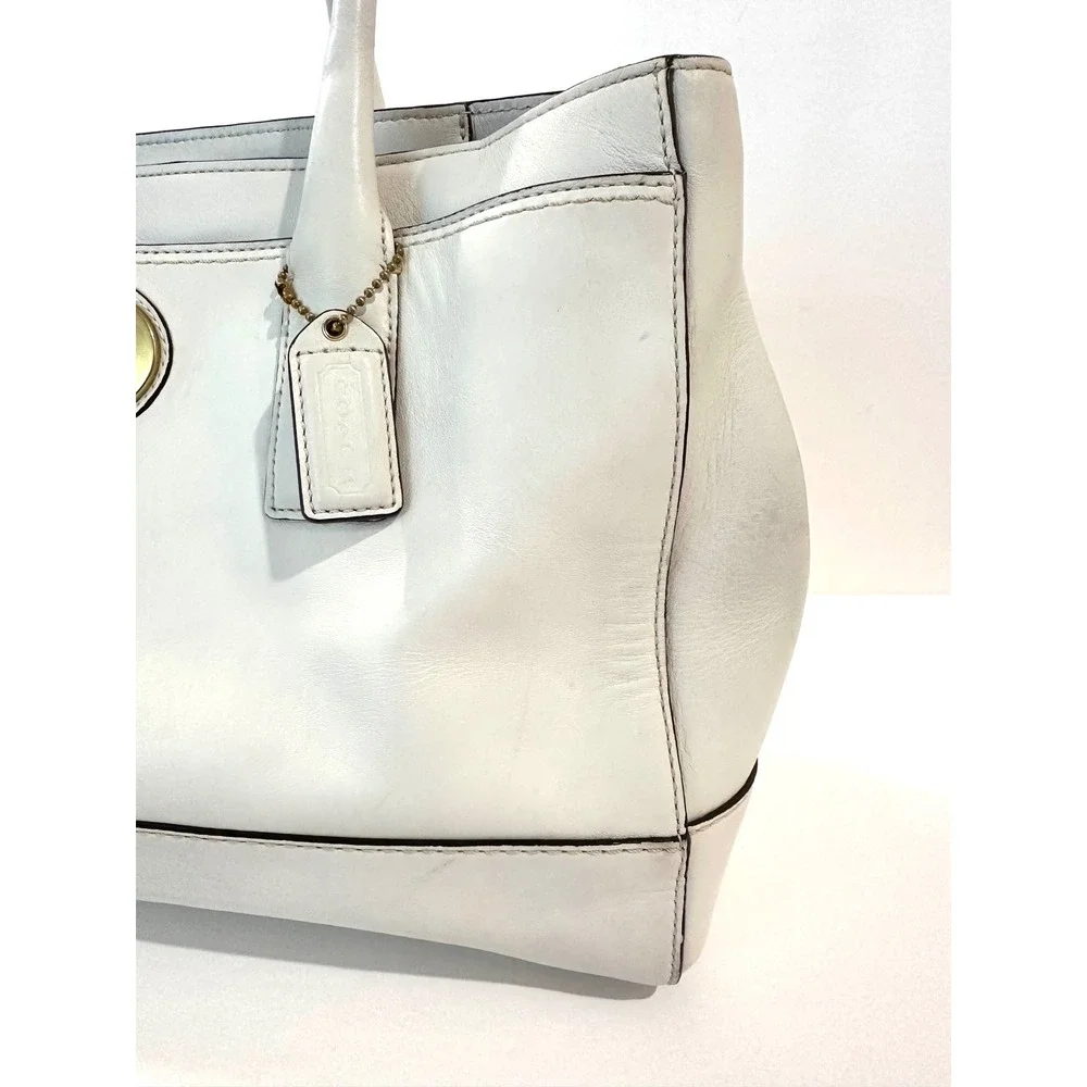 Coach Hamptons Y2K White Leather Purse Turnlock Tote Shoulder Classic Handbag